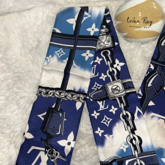 Louis Vuitton Confidential Silk Bandeau - Picture 6 of 10